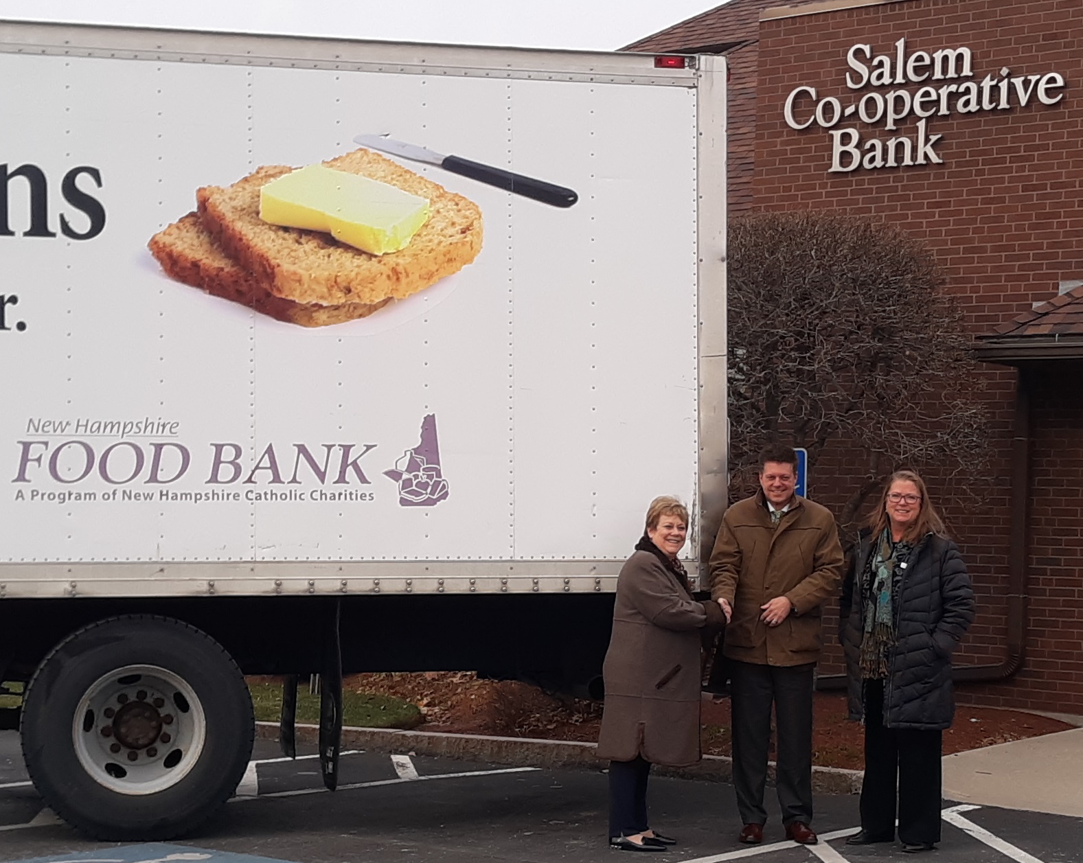 Salem Co Operative Bank Supports New Hampshire S Hungry Salem Co